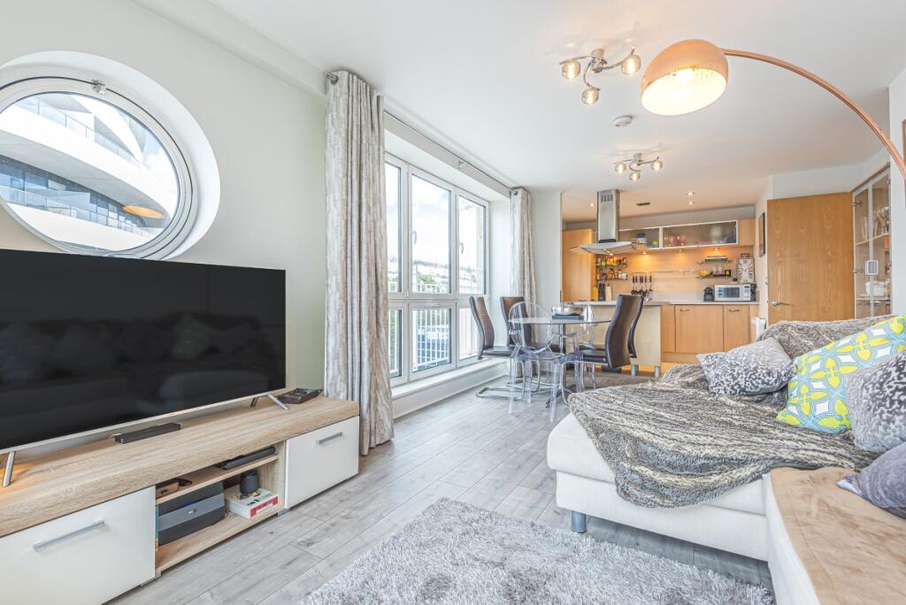 Main image of property: Lombard Road, Battersea, London, SW11