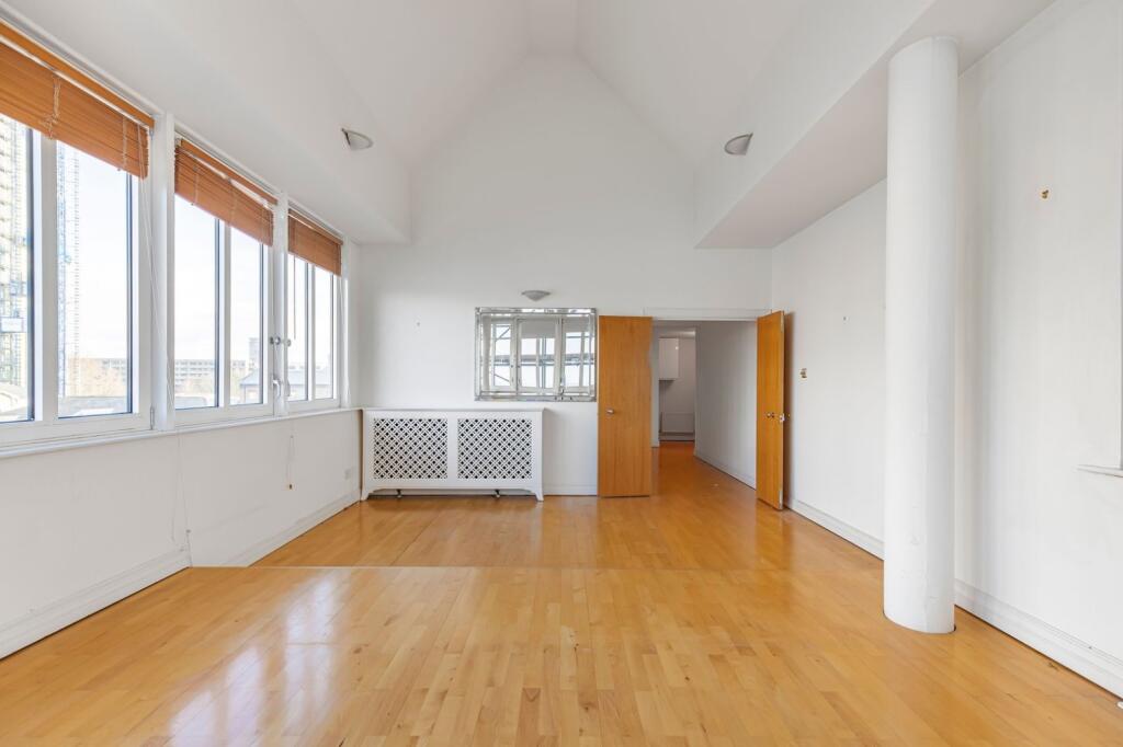 Main image of property: Clove Hitch Quay, Battersea, London, SW11