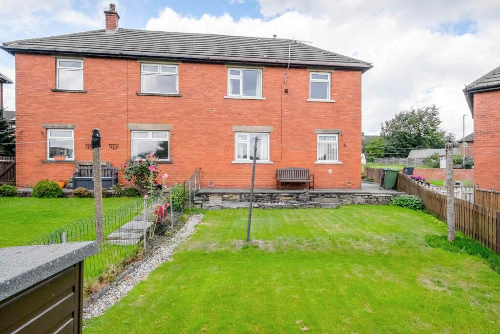 3 bedroom semidetached house for sale in Helme Lane, Meltham, HD9