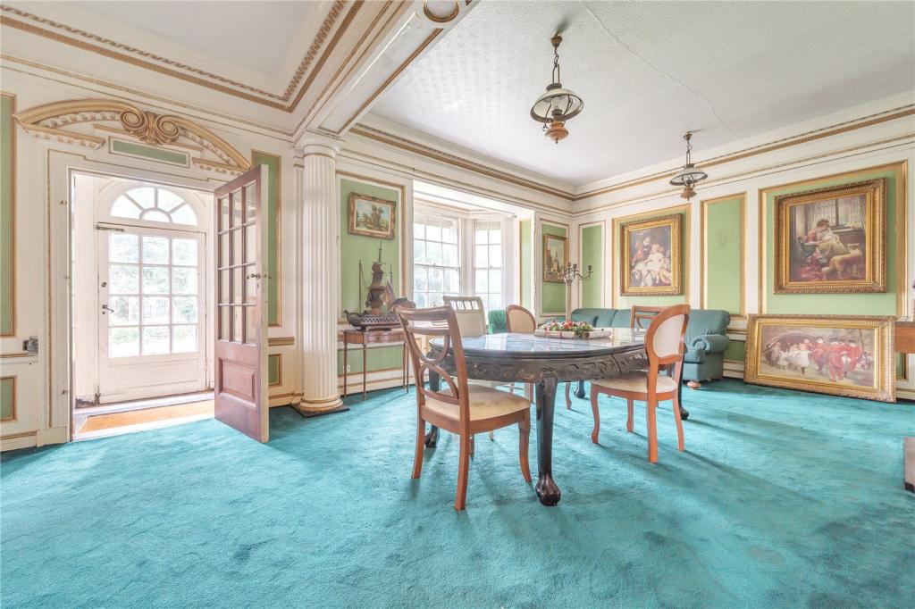 Detached house for sale in Wagon Road, Hadley Wood, Hertfordshire, EN5