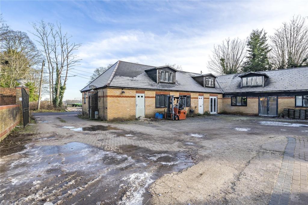 Detached house for sale in Wagon Road, Hadley Wood, Hertfordshire, EN5
