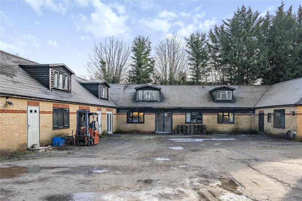 Detached house for sale in Wagon Road, Hadley Wood, Hertfordshire, EN5