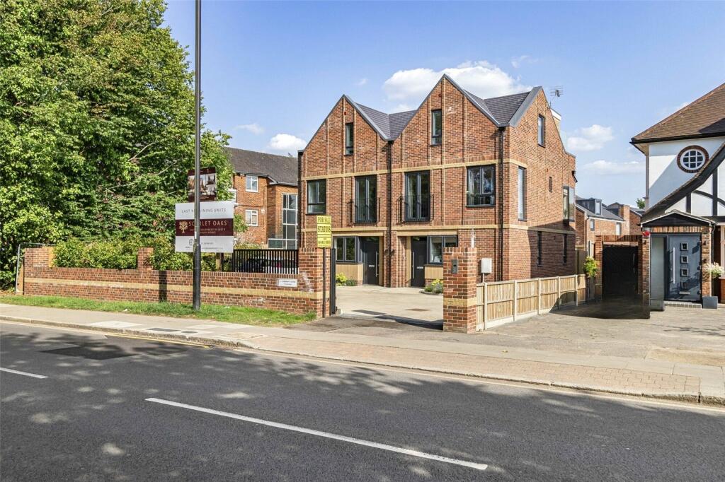 Main image of property: Serenity Close, London, N14