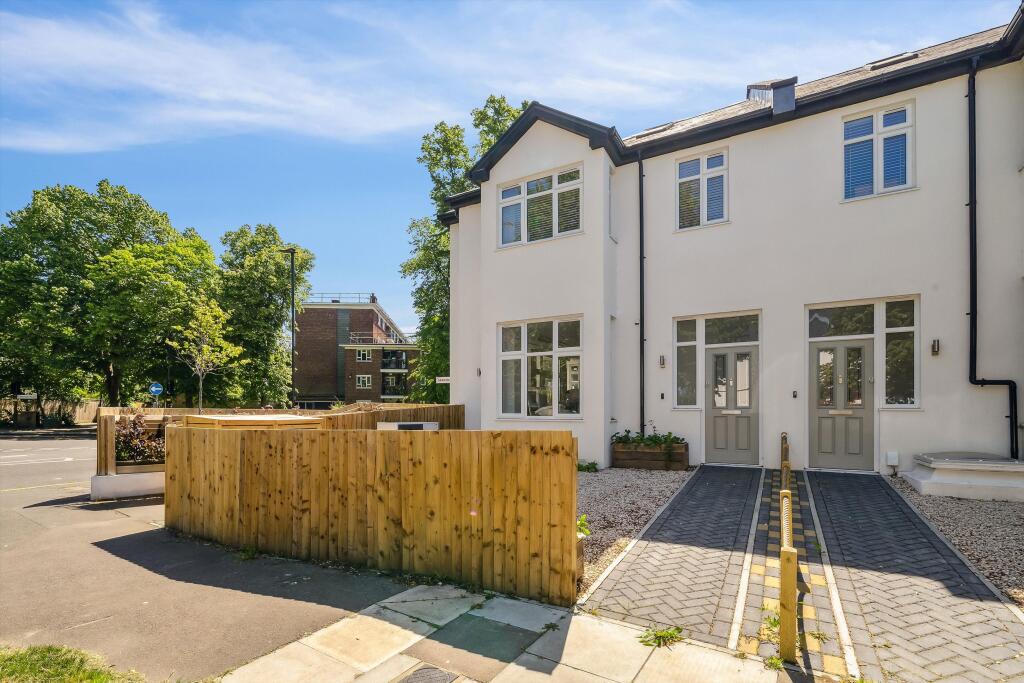 Main image of property: Grantham Road, London, W4