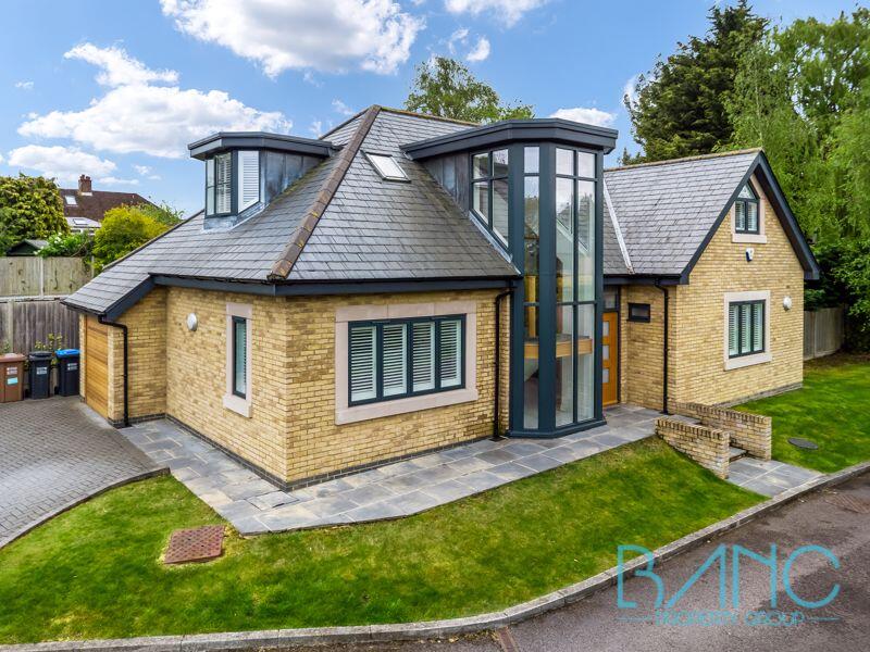 Main image of property: Kingsmead, Cuffley