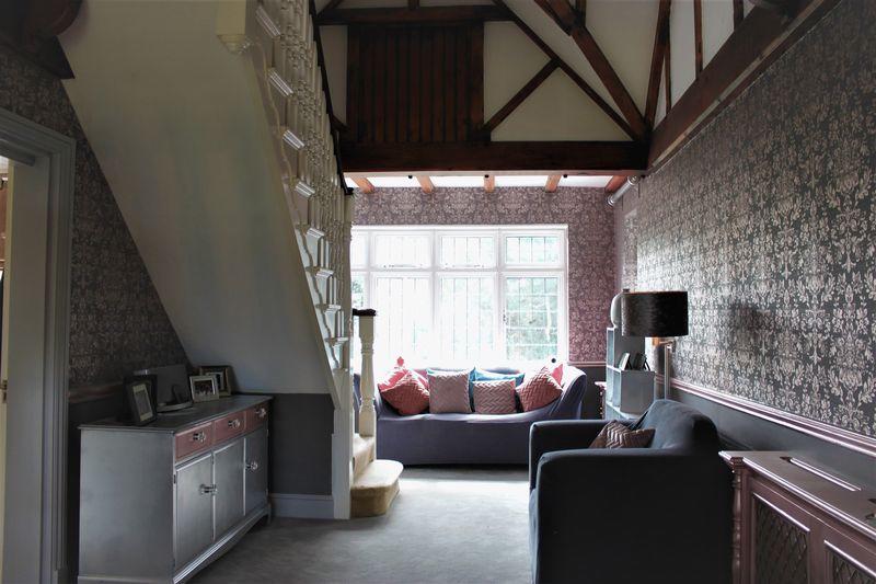 5 bedroom detached house for sale in Cannons, The Ridgeway, Cuffley