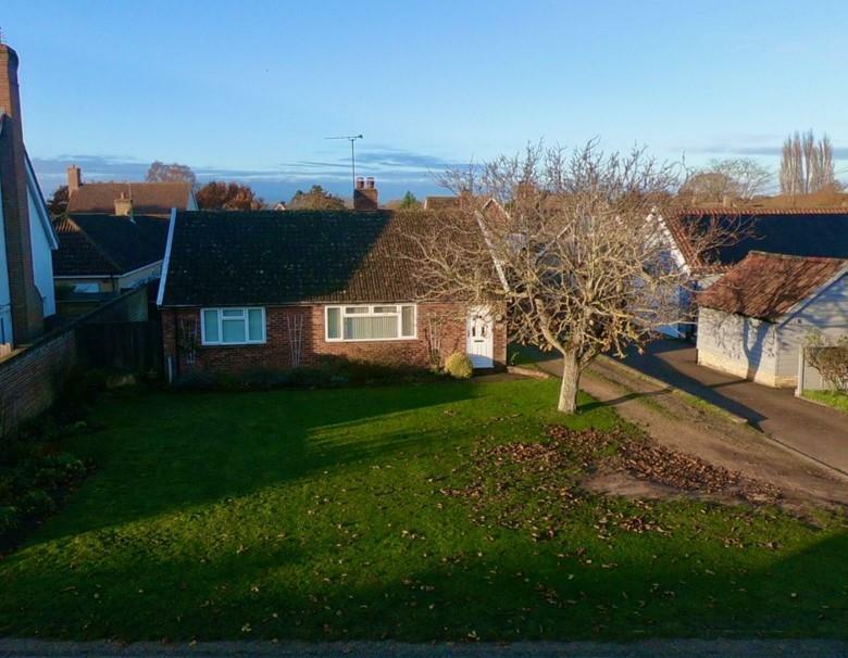 2 bedroom detached bungalow for sale in Woolpit Road, Norton, Bury St