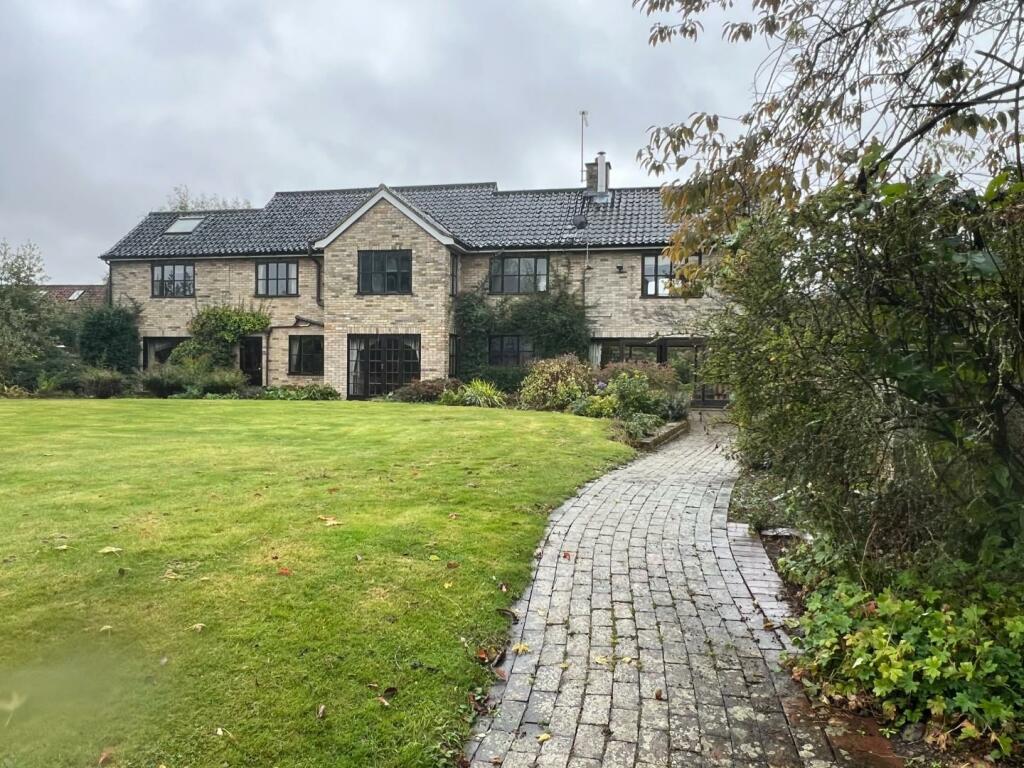 Main image of property: Old Stowmarket Road, Woolpit, Bury St Edmunds