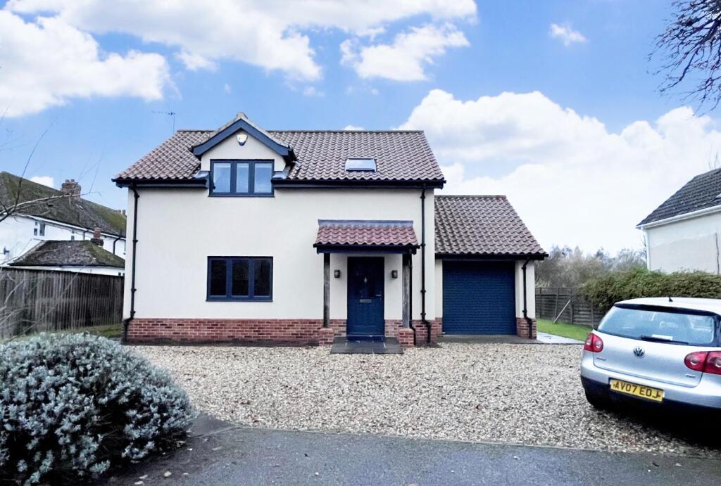 Main image of property: The Green, Hessett