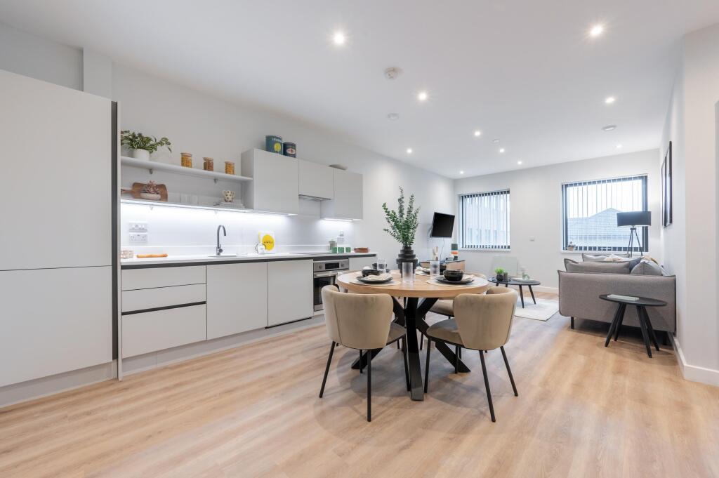 Main image of property: Clay, Salford Quays, M50
