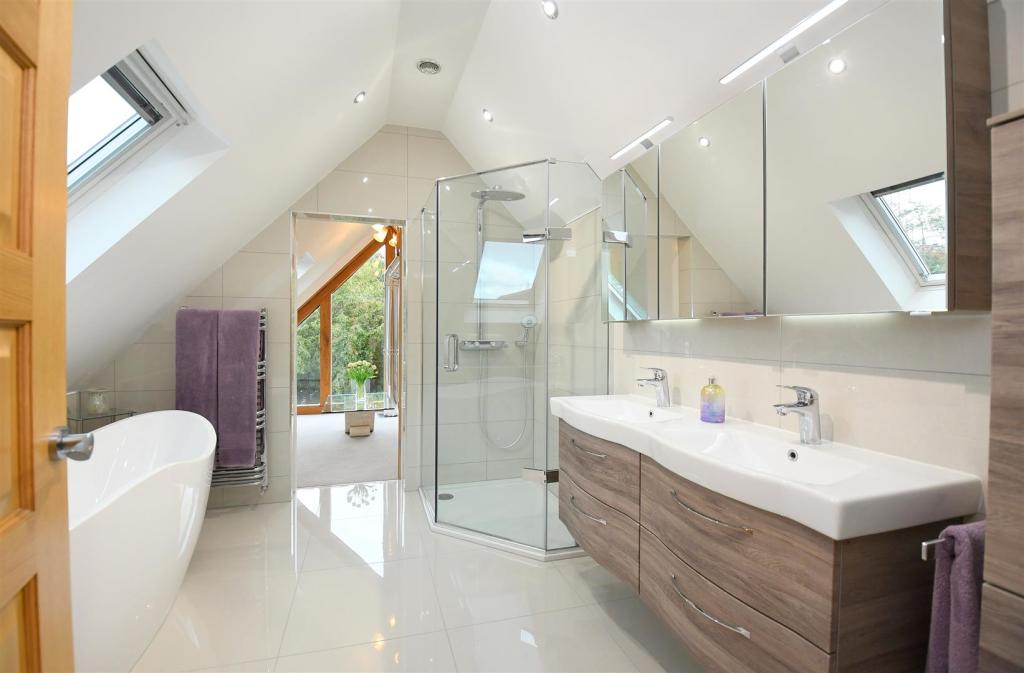 4 bedroom character property for sale in Cross Roads Farm, Newborough