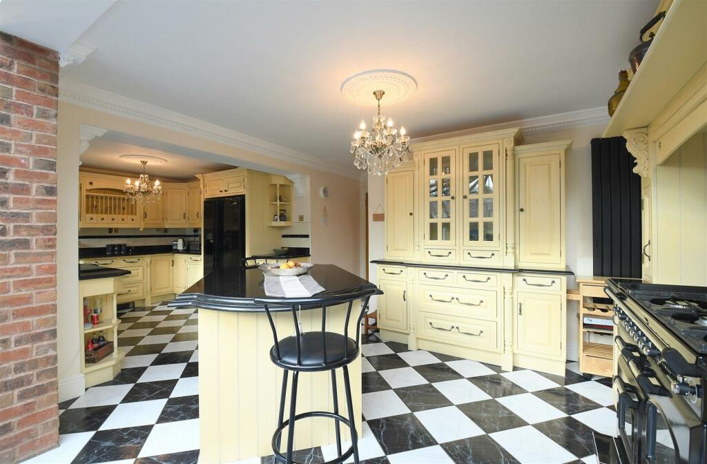 Additional property image - Tanglewood, Chestnut Lane, Clifton Campville, B79