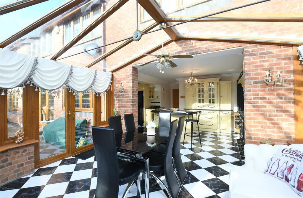 Additional property image - Tanglewood, Chestnut Lane, Clifton Campville, B79