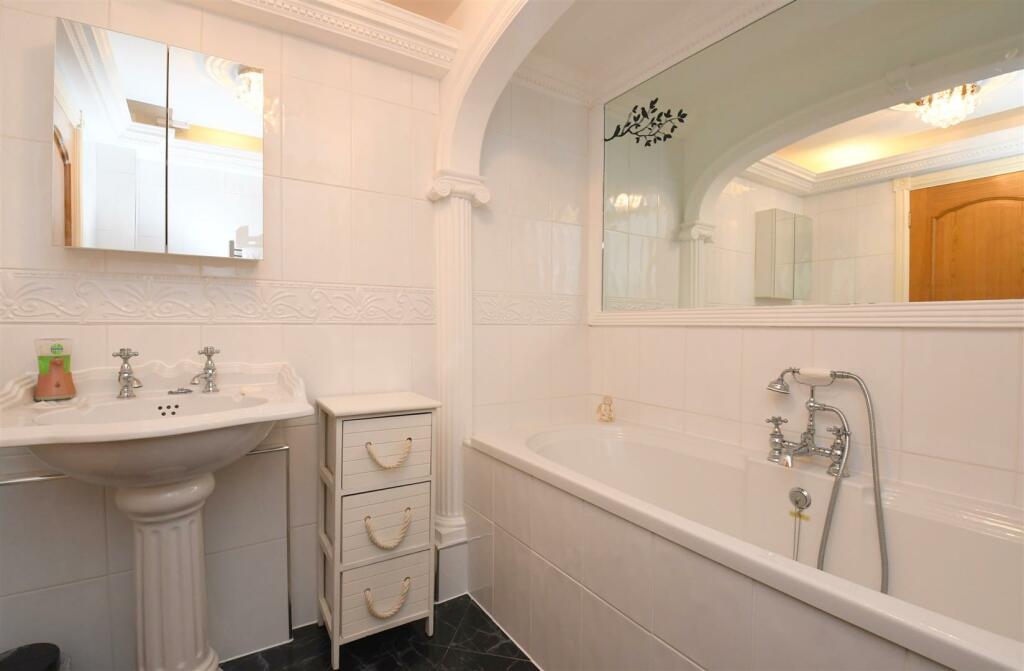Additional property image - Tanglewood, Chestnut Lane, Clifton Campville, B79
