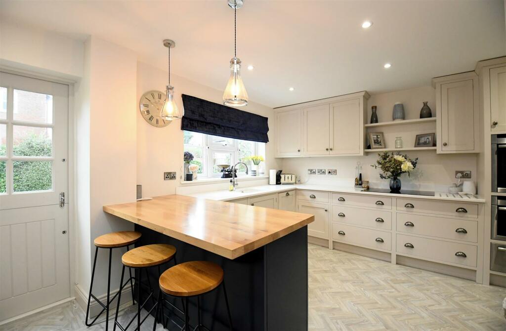 Additional property image - Waters Edge, The Osiers, Elford, B79