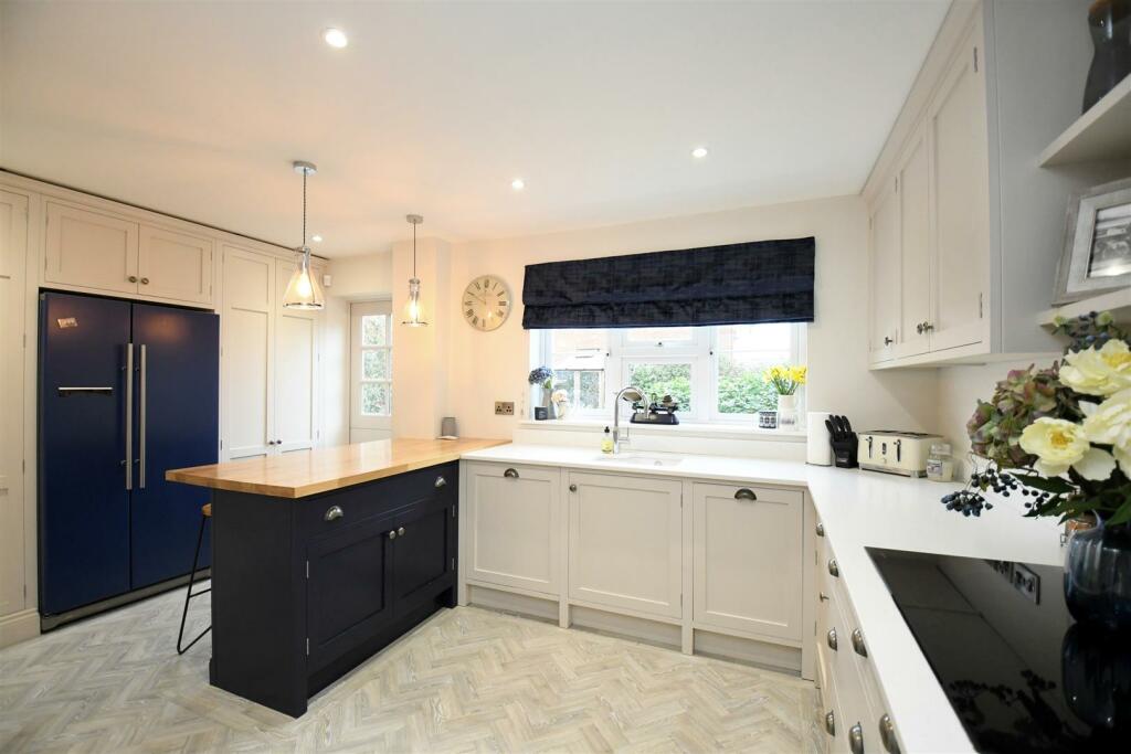 Additional property image - Waters Edge, The Osiers, Elford, B79