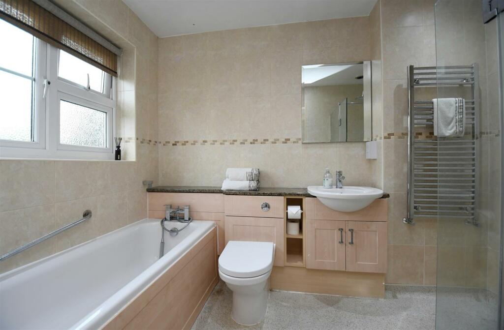 Additional property image - Waters Edge, The Osiers, Elford, B79