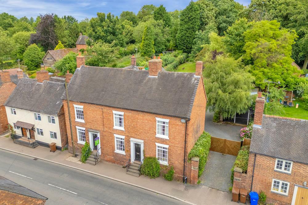 8 bedroom character property for sale in Maxstoke House & Leighton