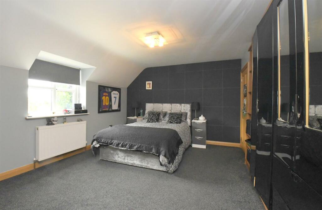 Additional property image - Oak Tree House, Scotland Lane, Harlaston, B79