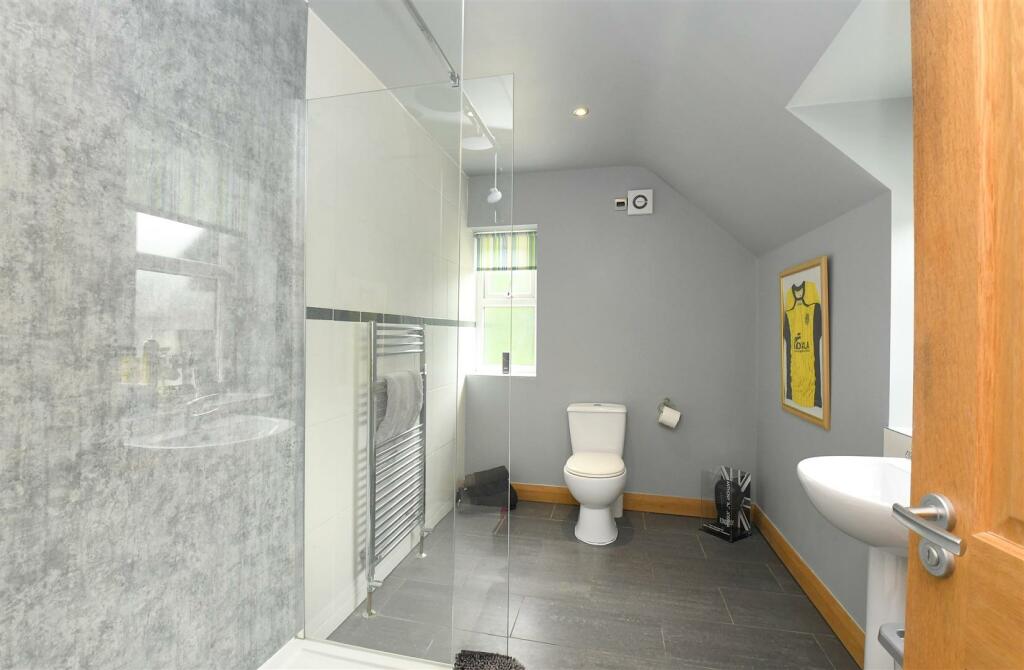 Additional property image - Oak Tree House, Scotland Lane, Harlaston, B79