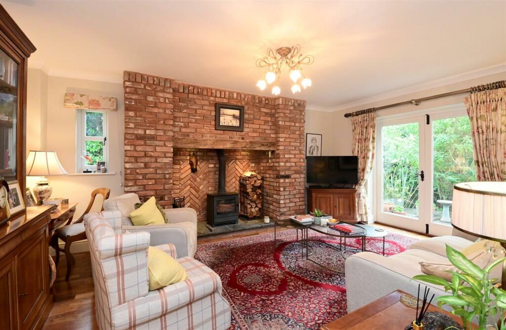 Additional property image - Mulberry Cottage, Coton Road, Walton on Trent, DE12