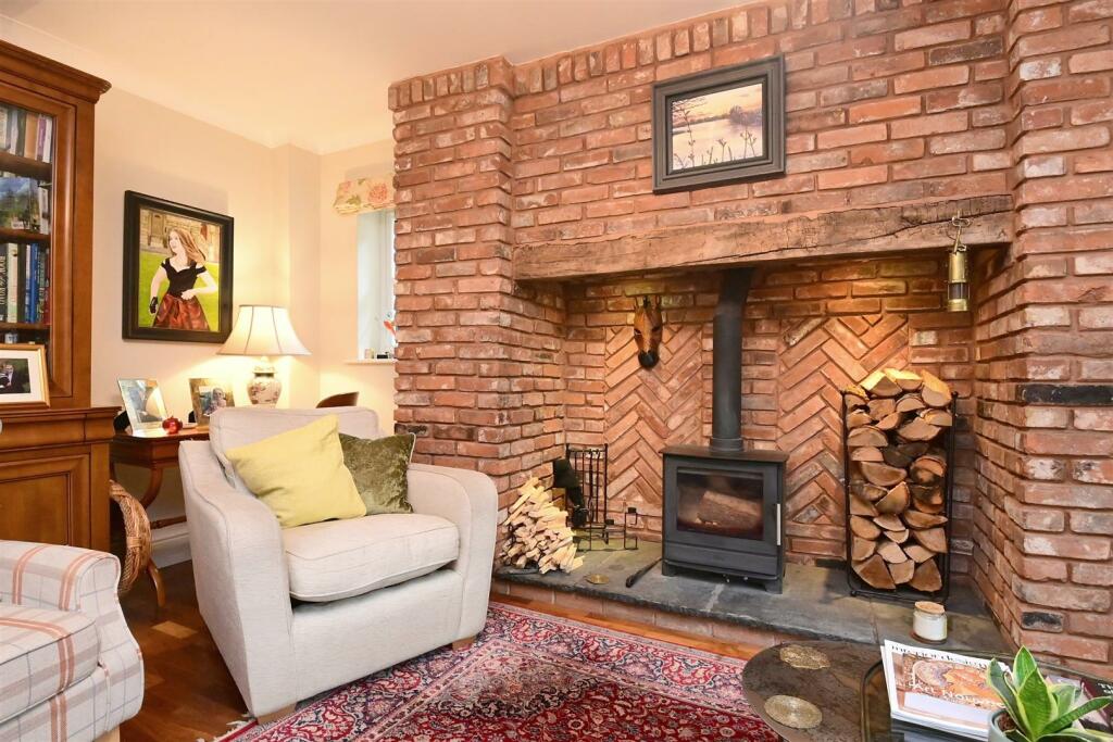 Additional property image - Mulberry Cottage, Coton Road, Walton on Trent, DE12