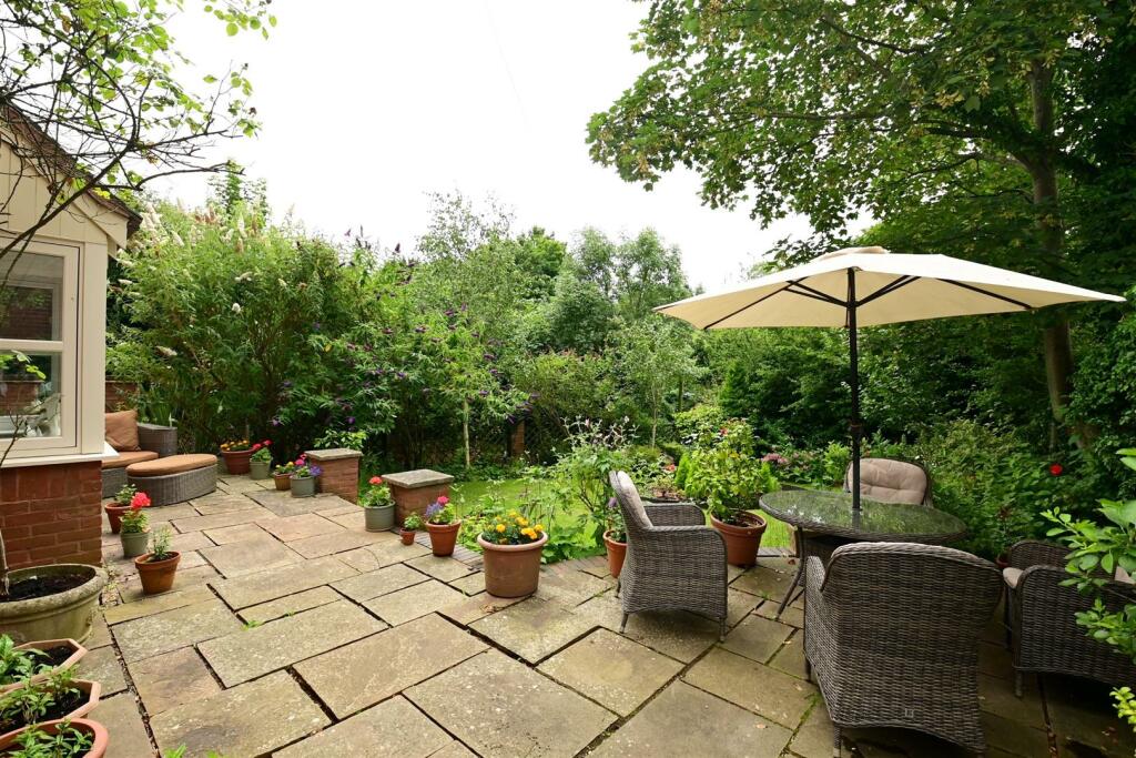 Additional property image - Mulberry Cottage, Coton Road, Walton on Trent, DE12