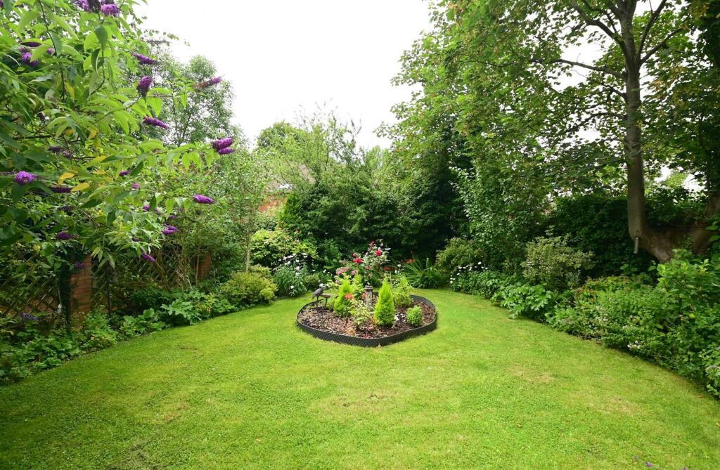 Additional property image - Mulberry Cottage, Coton Road, Walton on Trent, DE12