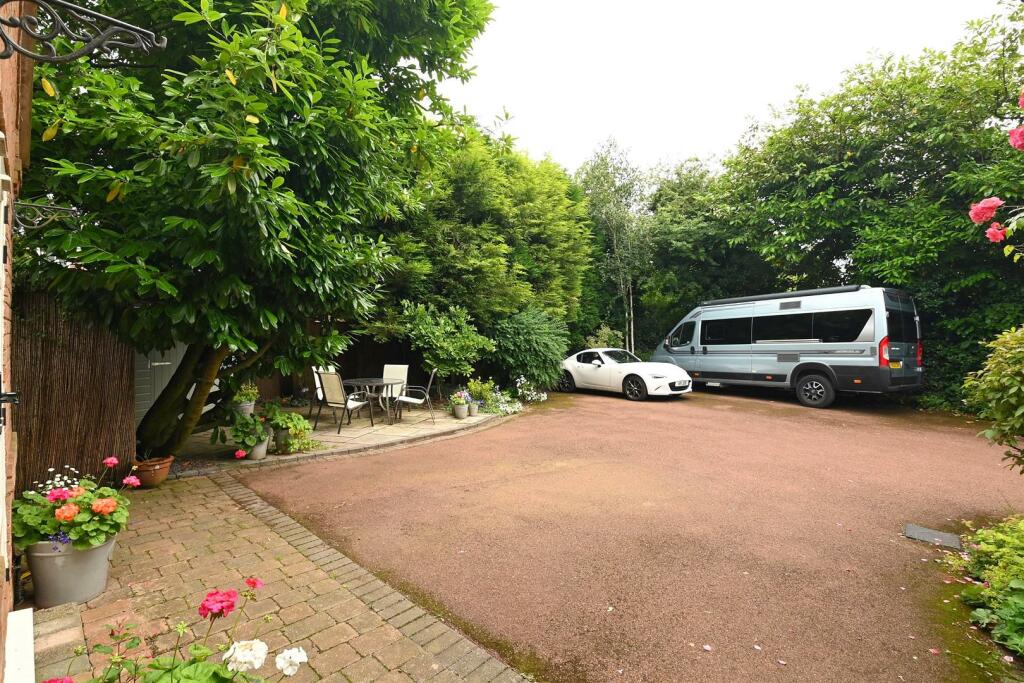 Additional property image - Mulberry Cottage, Coton Road, Walton on Trent, DE12