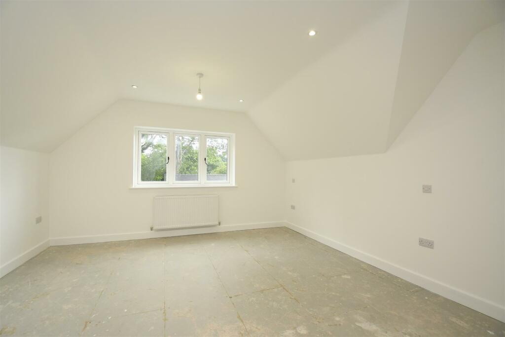 Additional property image - Hillside, Coton Road, Walton on Trent, DE12