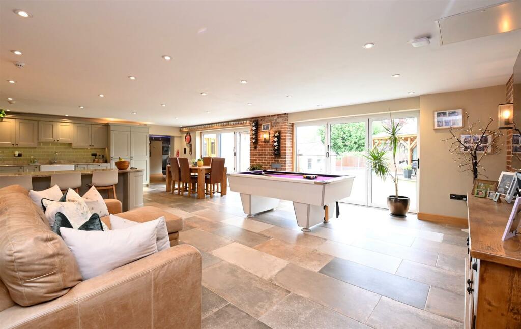 Additional property image - Holly Cottage, Main Street, Clifton Campville, B79