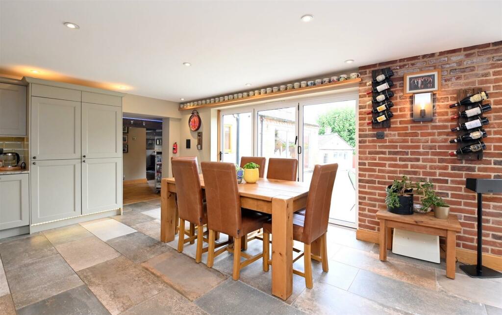 Additional property image - Holly Cottage, Main Street, Clifton Campville, B79