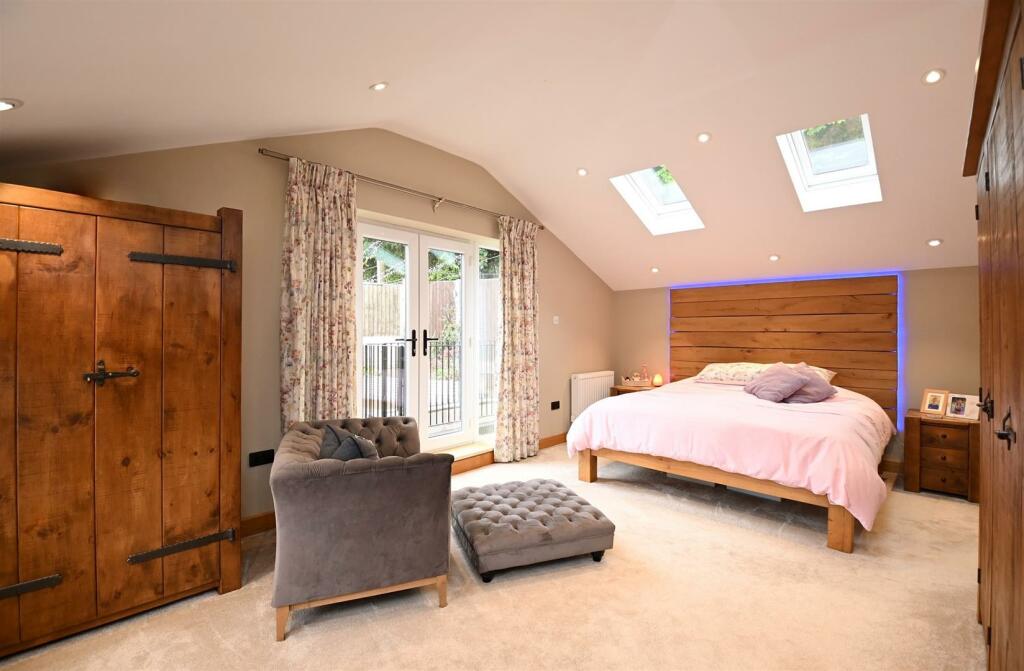 Additional property image - Holly Cottage, Main Street, Clifton Campville, B79