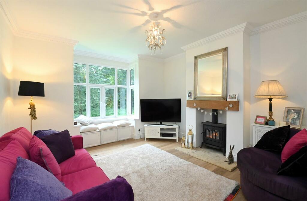 Additional property image - Lawnbank House, Wychnor, DE13