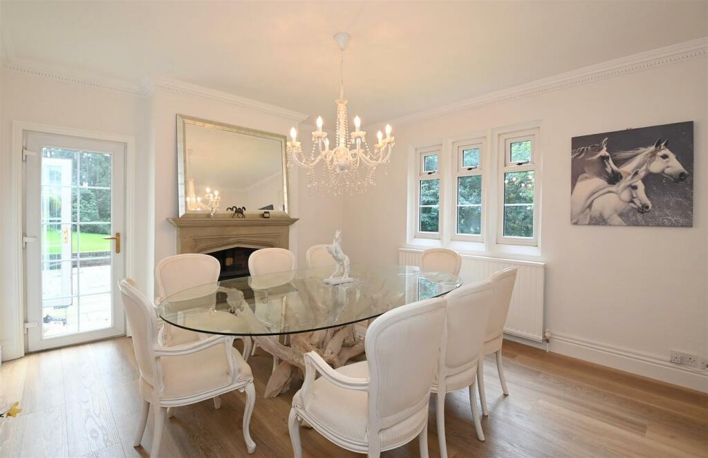 Additional property image - Lawnbank House, Wychnor, DE13