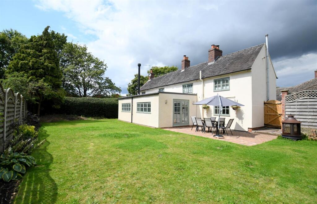 Main image of property: Glenfields, Yoxall Road, Kings Bromley, DE13