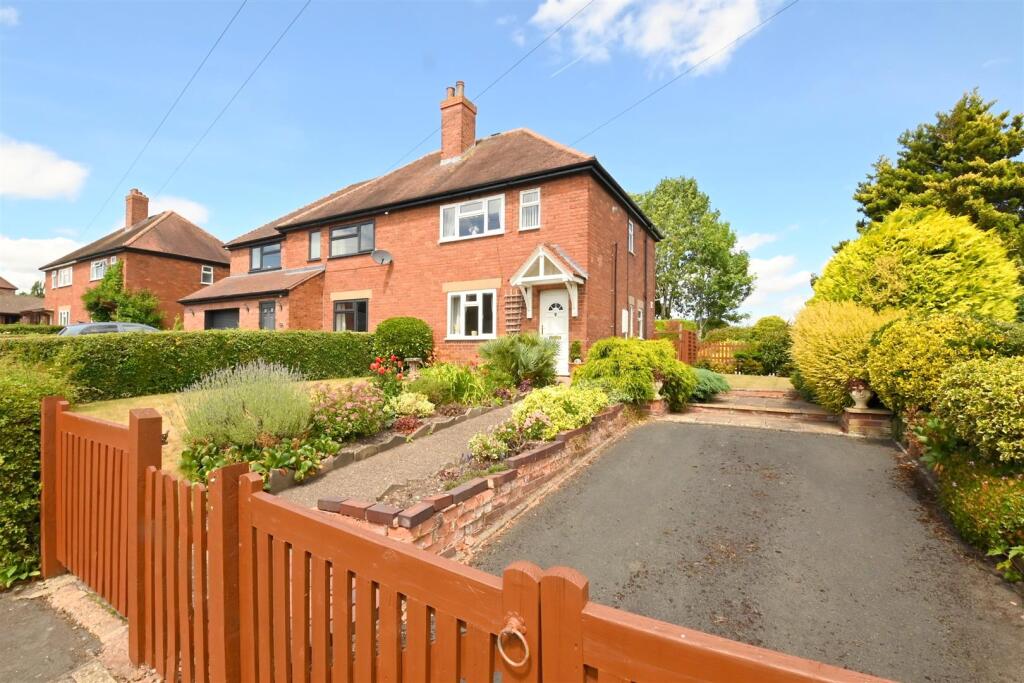 Main image of property: Hadley Street, Yoxall, DE13