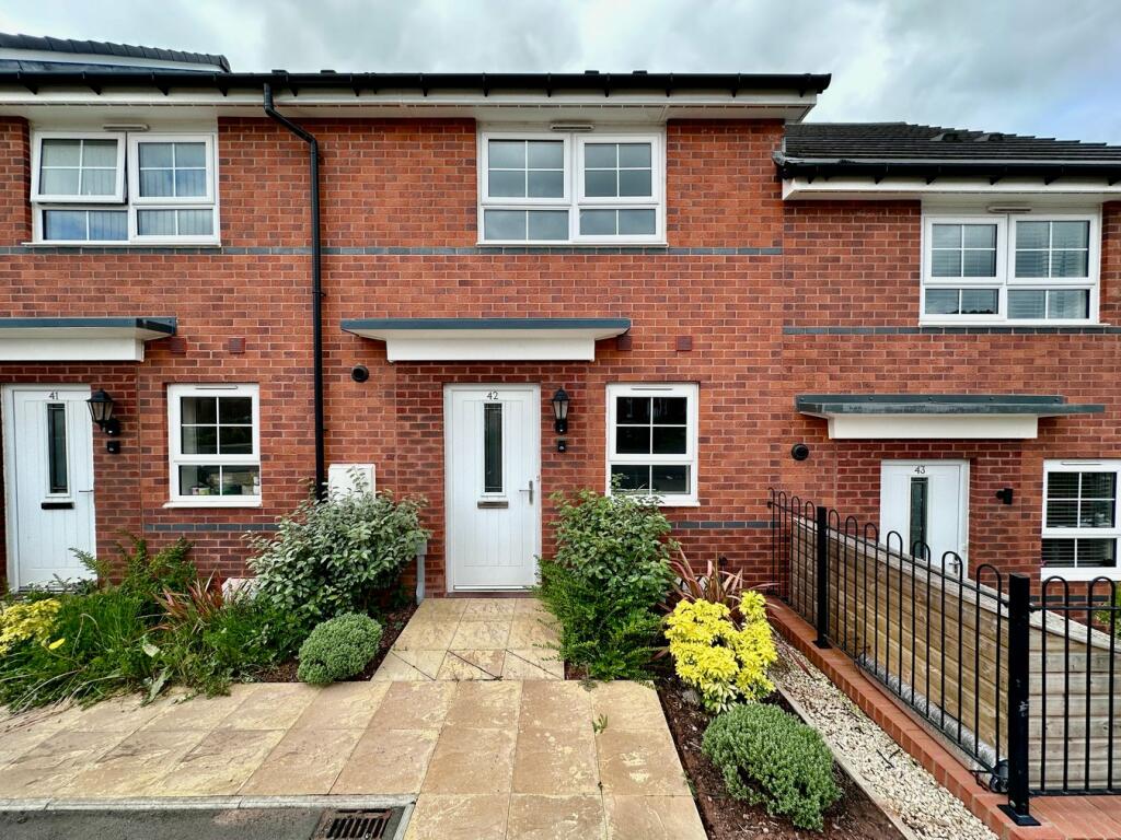 2 bedroom terraced house for sale in Kipling Road, Ledbury, HR8