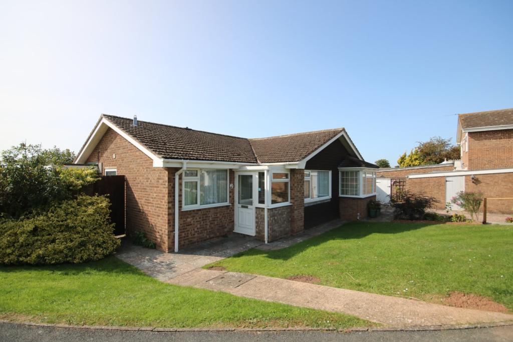2 bedroom bungalow for sale in Biddulph Way, Ledbury, HR8