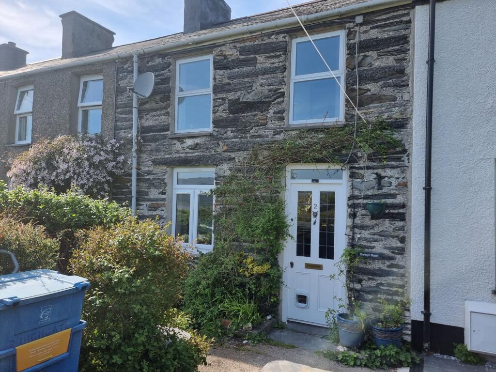Main image of property: Highgate, Penrhyndeudraeth
