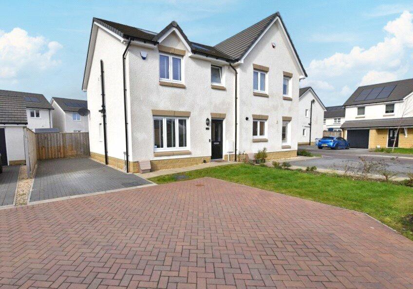 3 bedroom semidetached house for sale in Dornie Way,