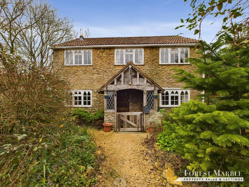 3 bedroom detached house for sale in Woolverton, Bath, BA2