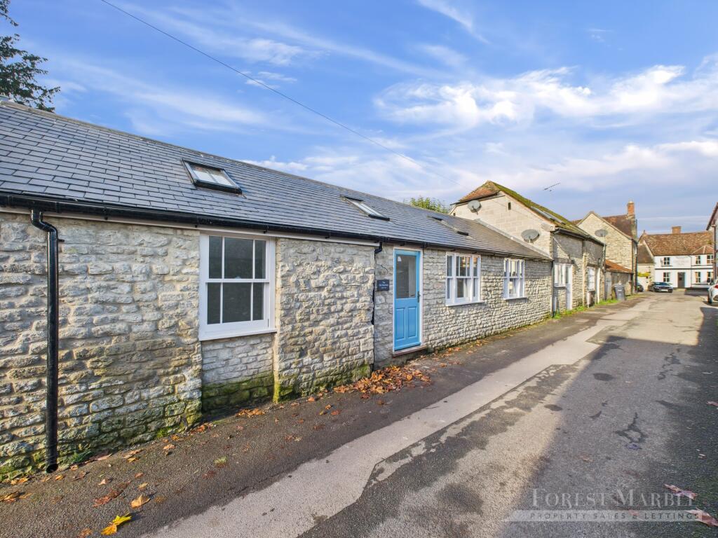 Main image of property: Angel Lane, Mere