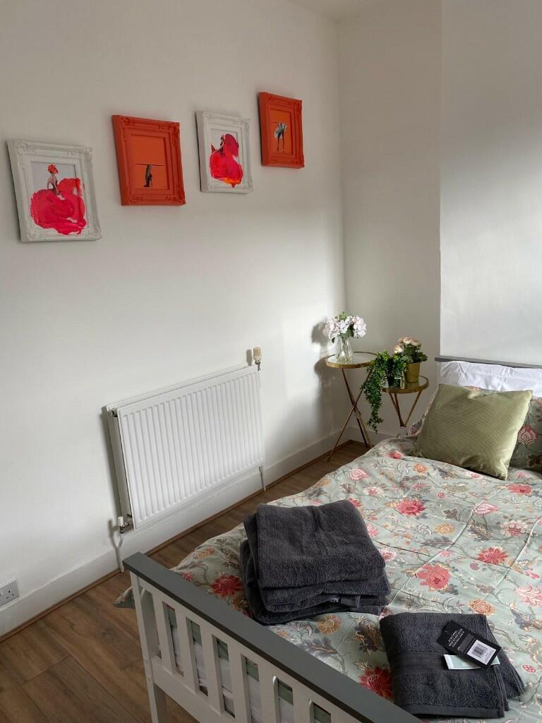 2 bedroom terraced house for rent in Goswell Street, Liverpool, Merseyside, L15