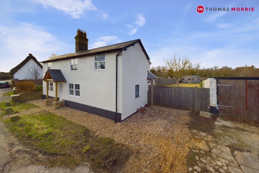 4 bedroom detached house for sale in South Street, Litlington, Royston