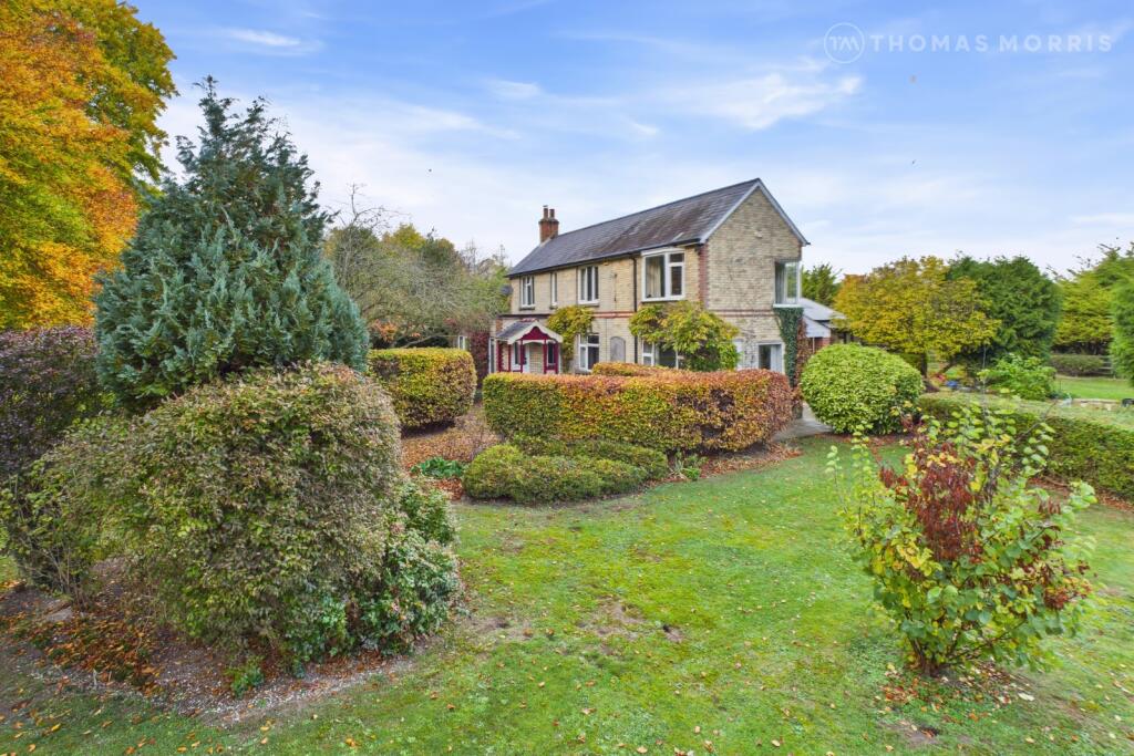 Main image of property: Newmarket Road, Royston, Cambridgeshire, SG8
