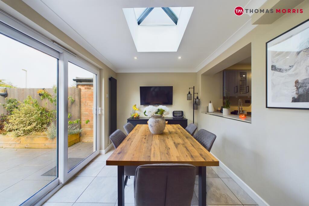 Additional property image - Oatlands Avenue, Bar Hill, Cambridge, Cambridgeshire, CB23