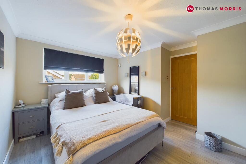 Additional property image - Oatlands Avenue, Bar Hill, Cambridge, Cambridgeshire, CB23