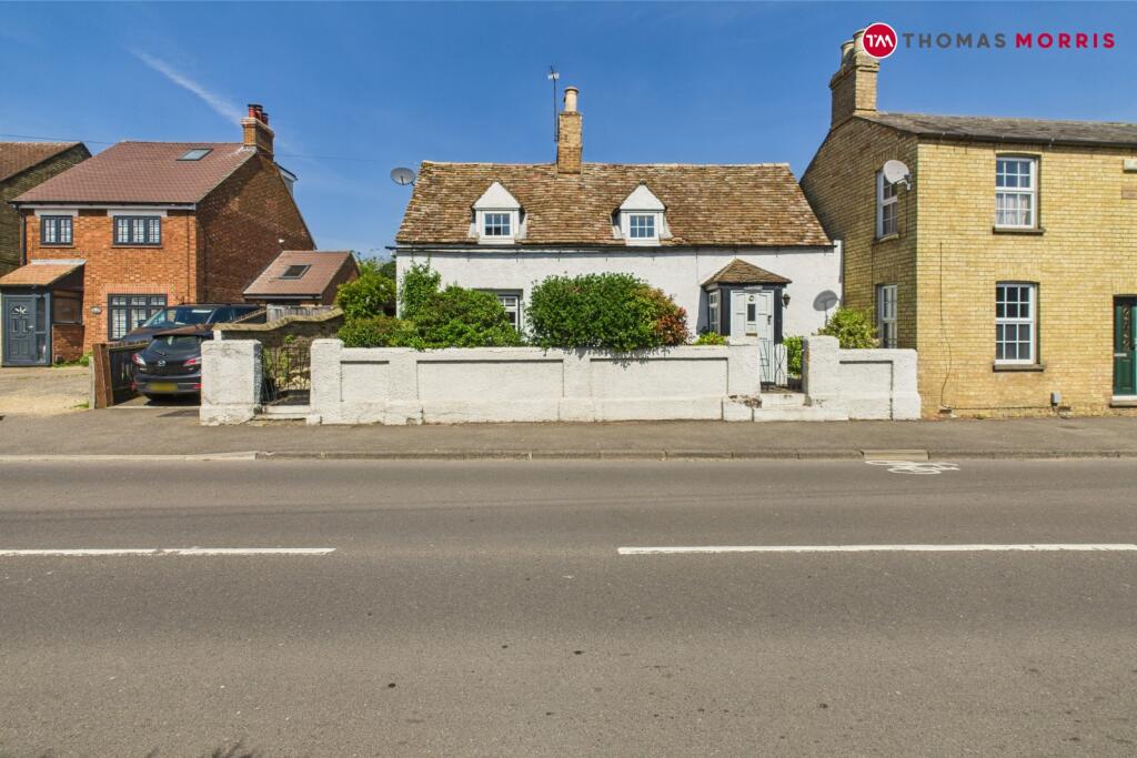 Main image of property: St. Neots Road, Eaton Ford, St. Neots, Cambridgeshire, PE19