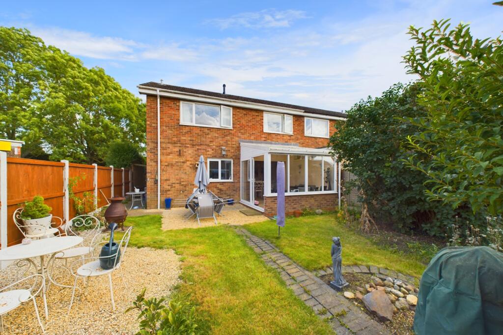 4 bedroom semi-detached house for sale in Naseby Gardens, St. Neots ...